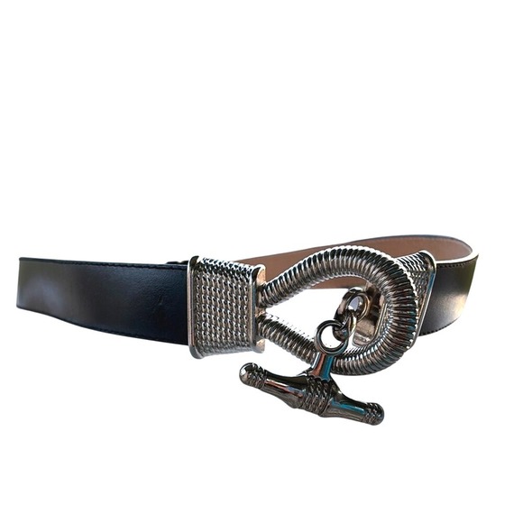 Black Belt with Silver Buckle Unique Toggle Closure Belt Fashion Accessory - Picture 2 of 16